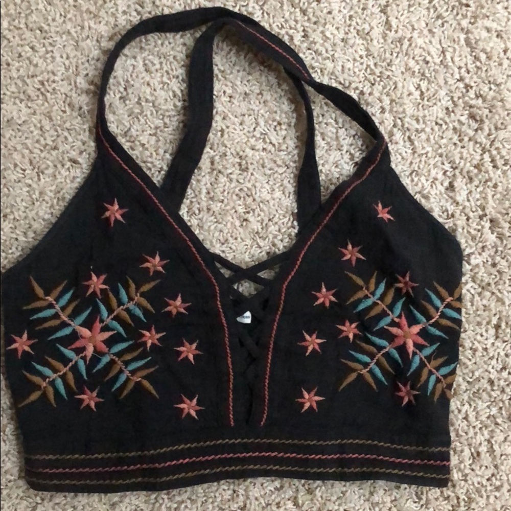 American Eagle embroidered crop top